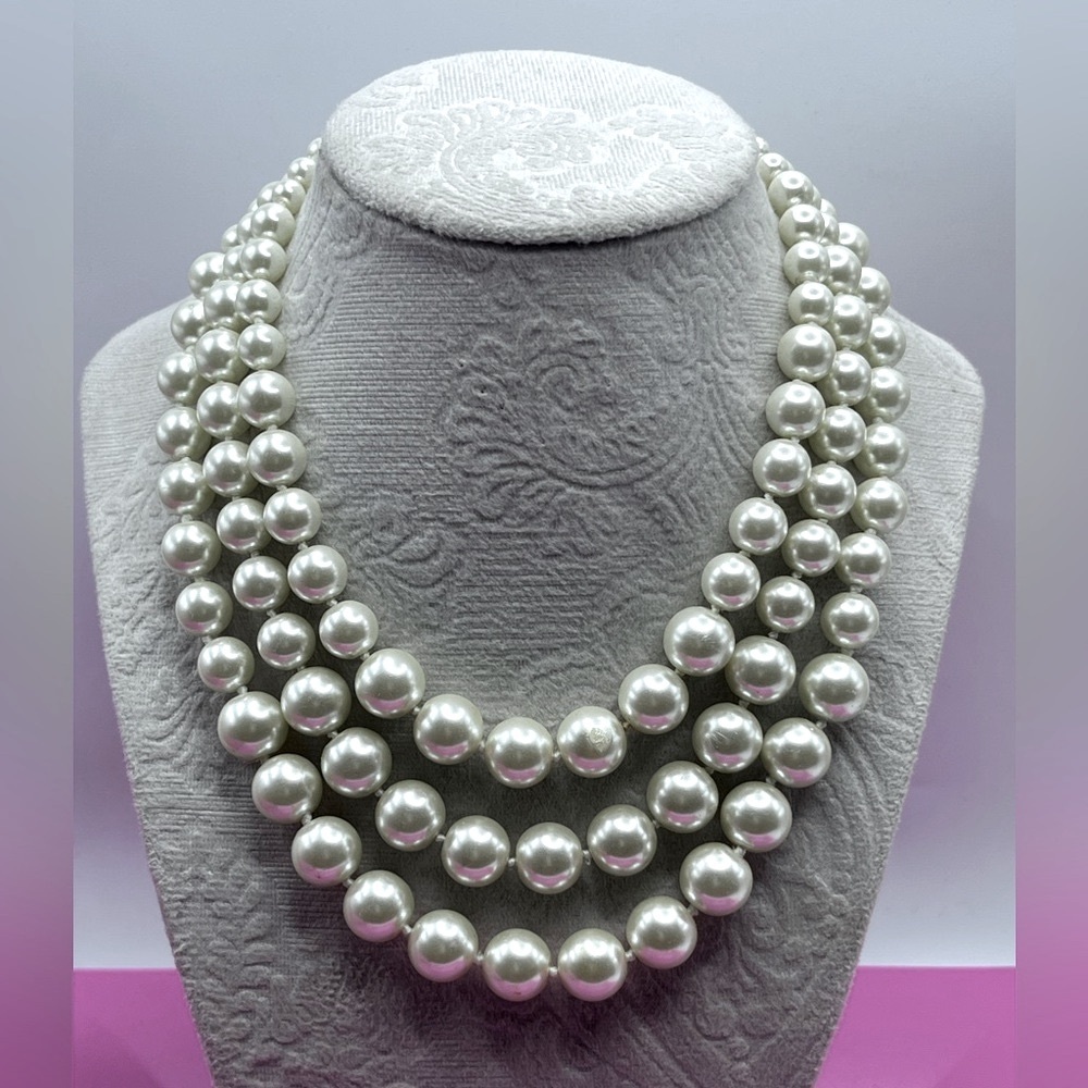 Givenchy ~ Glass Pearls 90’s